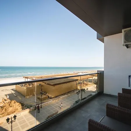 Apartel Helios House *