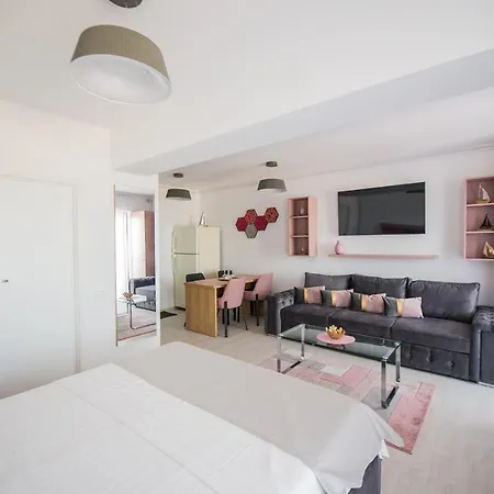 Apartel Helios House Navodari
